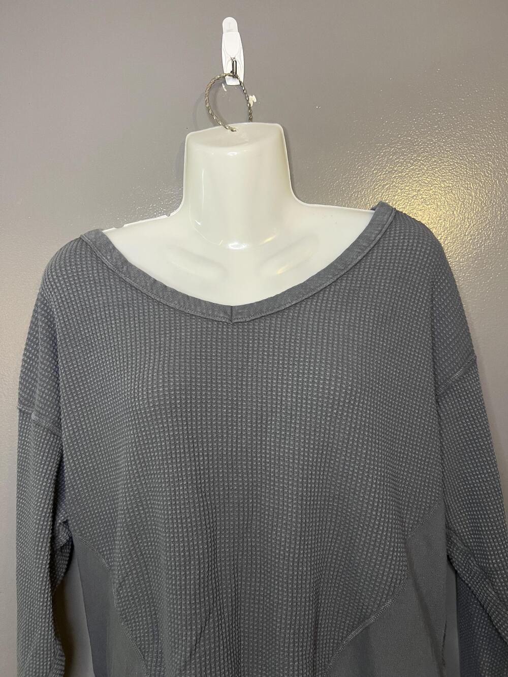 OFFLINE By Aerie Sweatshirt Womens XS Gray Waffle Boat Neck Relaxed Pullover